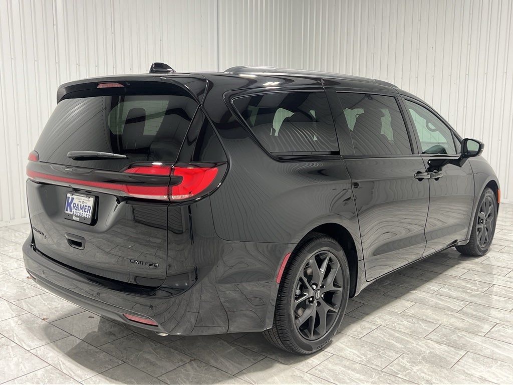 2026 Chrysler Pacifica PACIFICA LIMITED