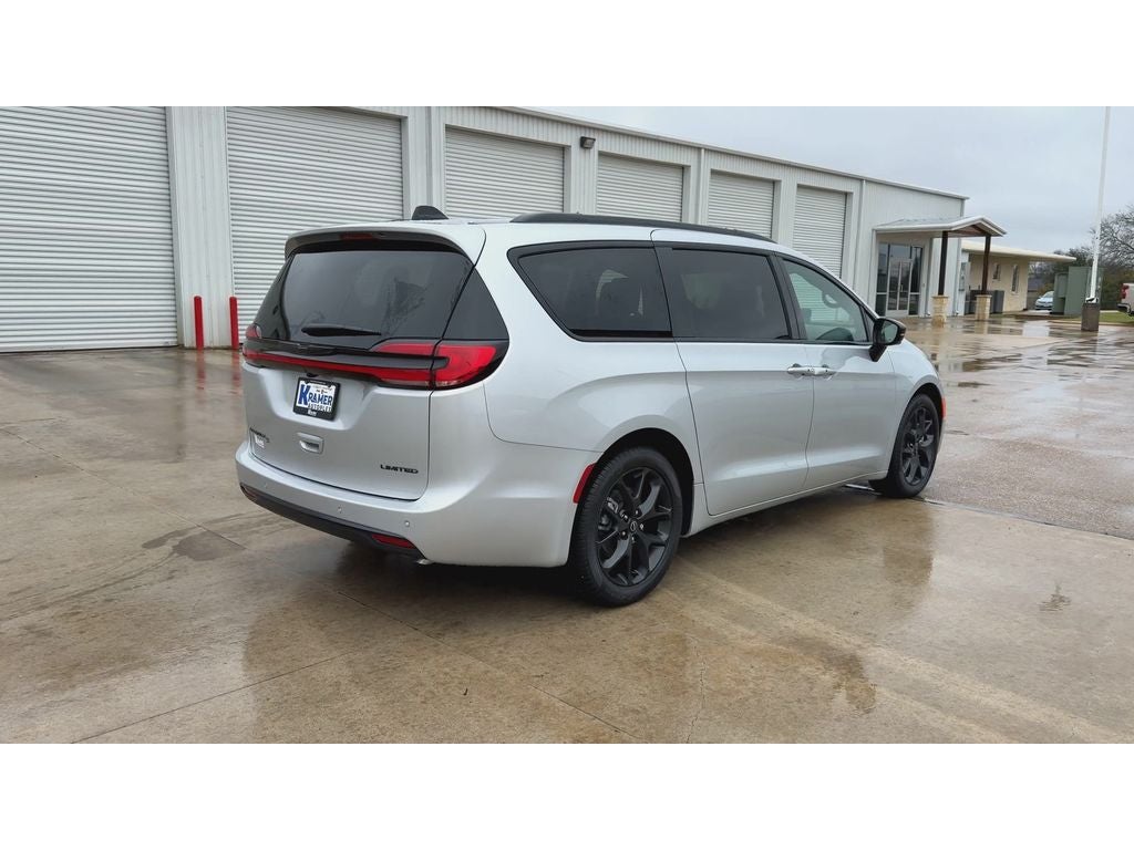 2026 Chrysler Pacifica PACIFICA LIMITED