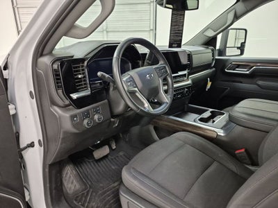 2025 Chevrolet Silverado LT