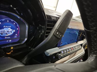 2025 Chevrolet Silverado LT