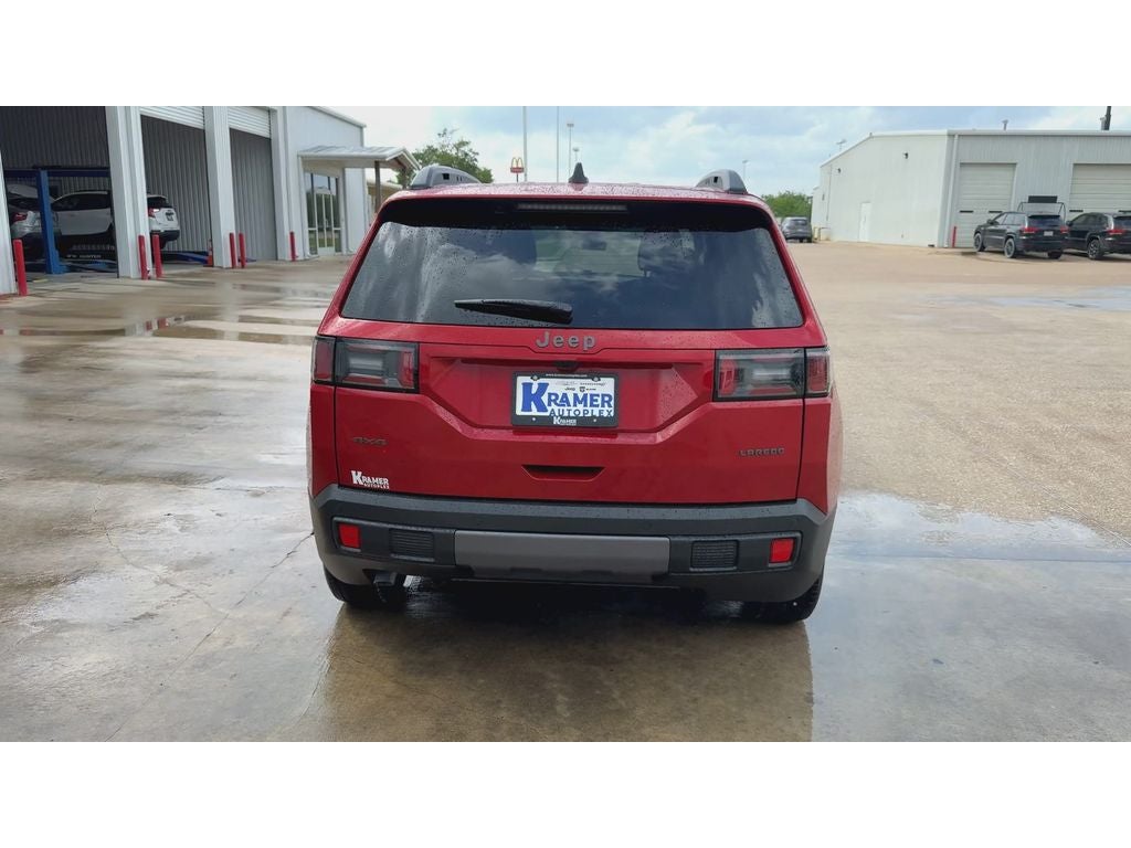 2026 Jeep Cherokee CHEROKEE LAREDO 4X4