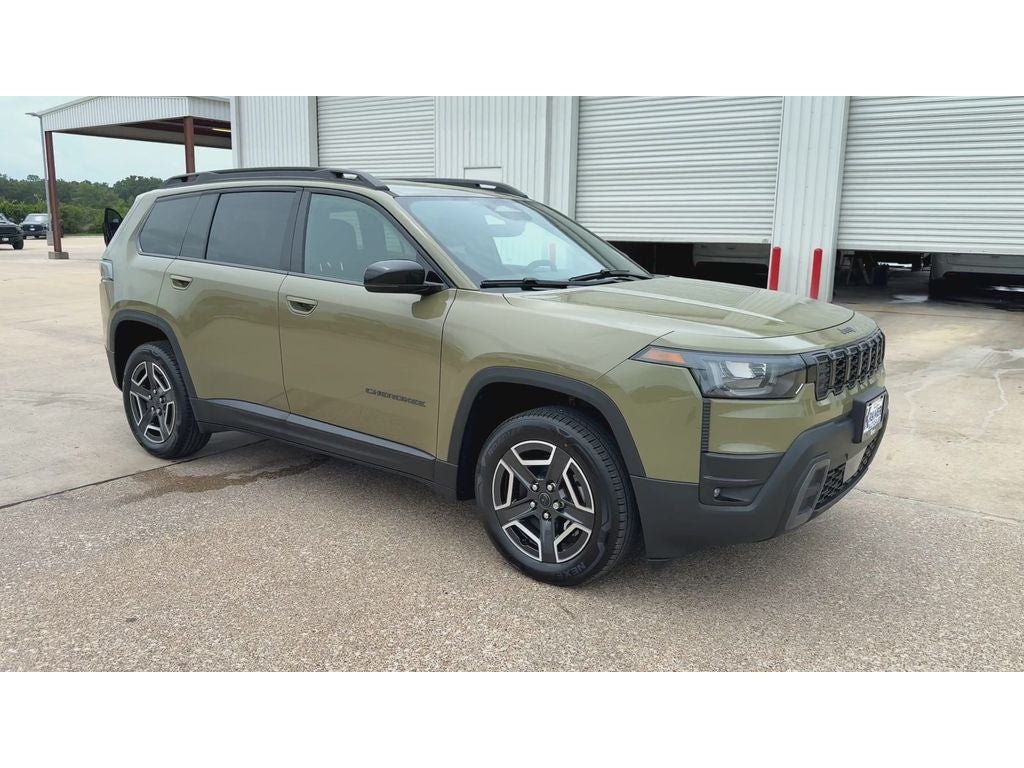 2026 Jeep Cherokee Laredo