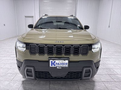 2026 Jeep Cherokee Laredo