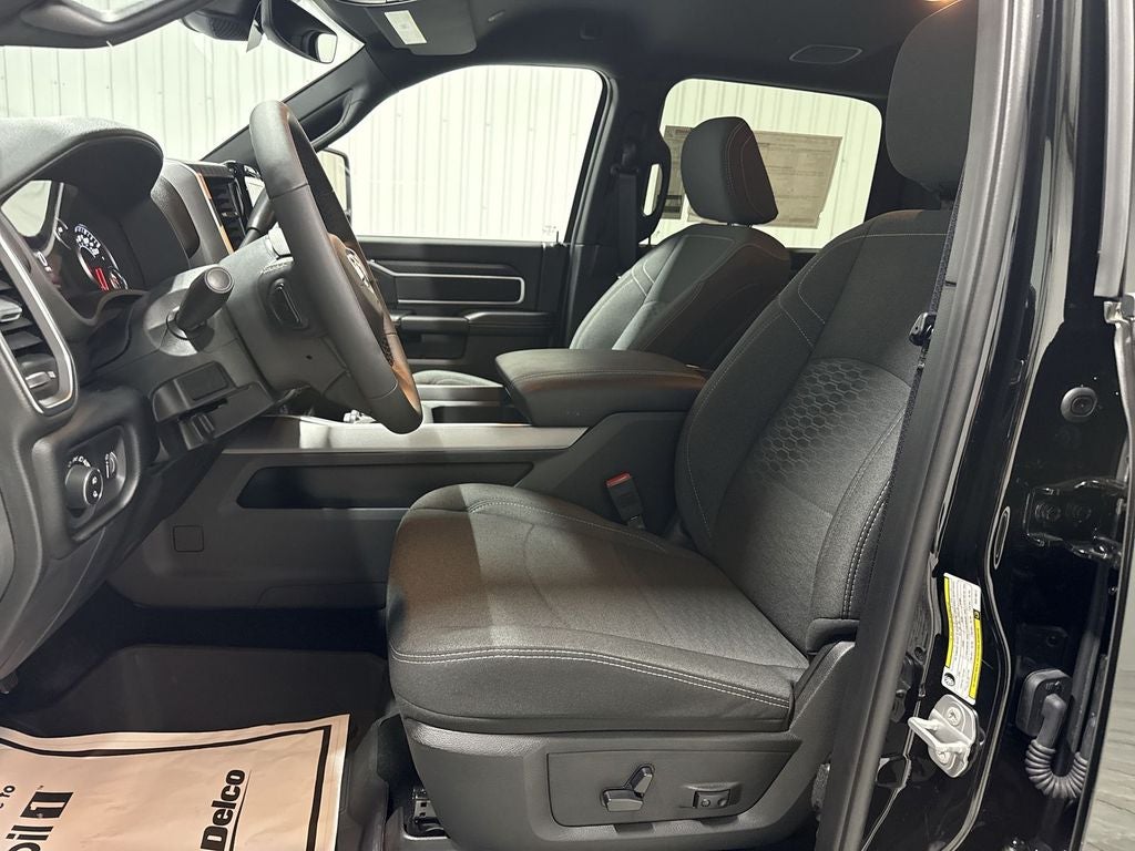 2025 RAM Ram 2500 RAM 2500 BIG HORN CREW CAB 4X4 6'4' BOX