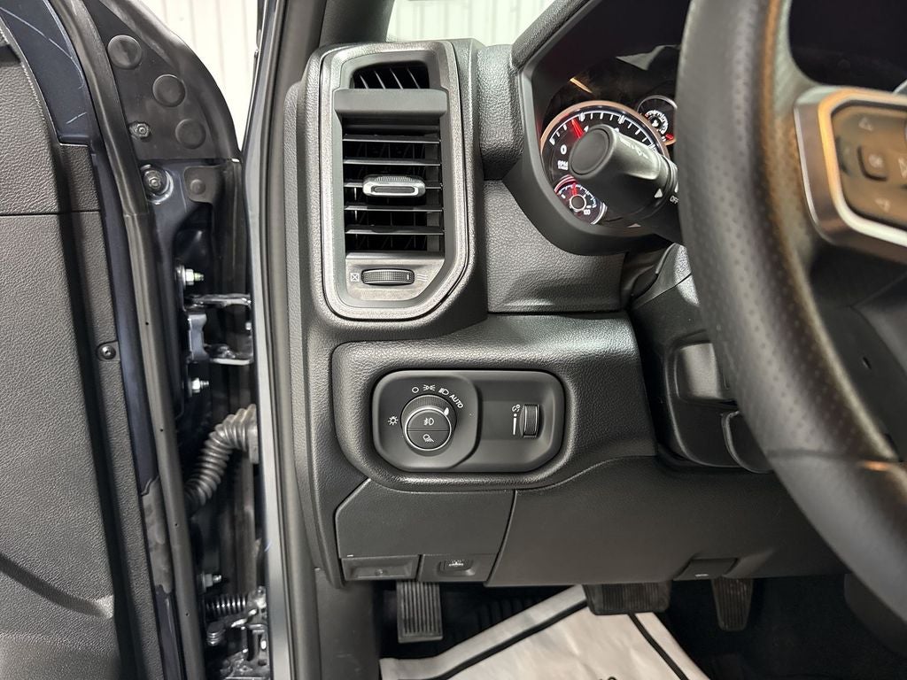 2026 RAM Ram 2500 RAM 2500 TRADESMAN CREW CAB 4X4 8' BOX