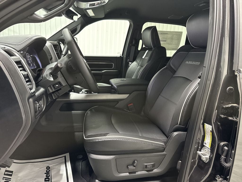 2026 RAM Ram 2500 RAM 2500 LARAMIE CREW CAB 4X4 8' BOX