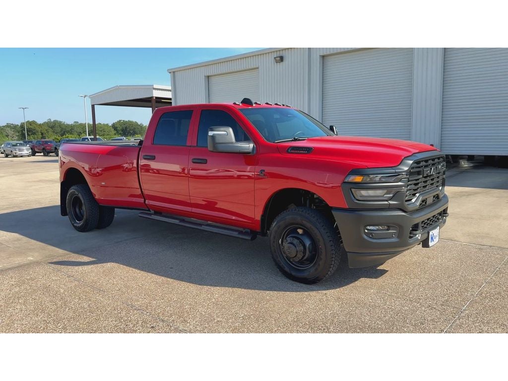 2026 RAM Ram 3500 RAM 3500 TRADESMAN CREW CAB 4X4 8' BOX