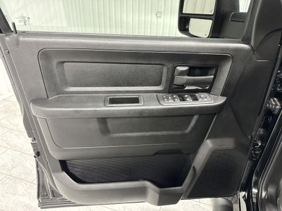 2025 RAM 3500 Tradesman Crew Cab 4x4 8' Box