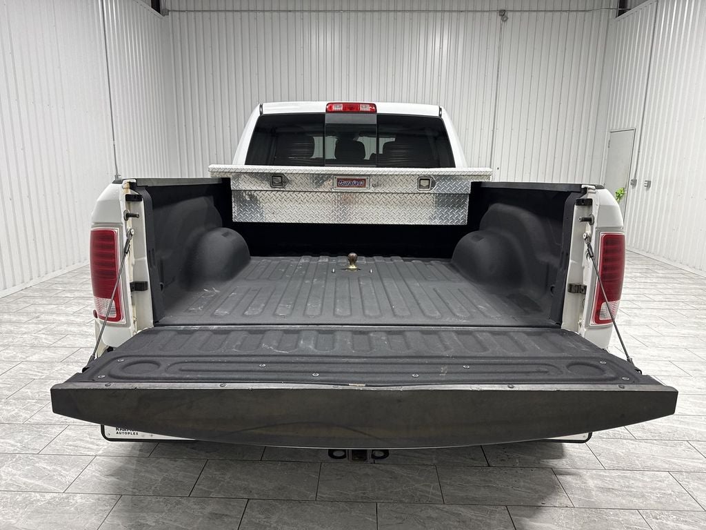 2017 RAM 3500 Laramie Longhorn Mega Cab 4x4 6'4' Box