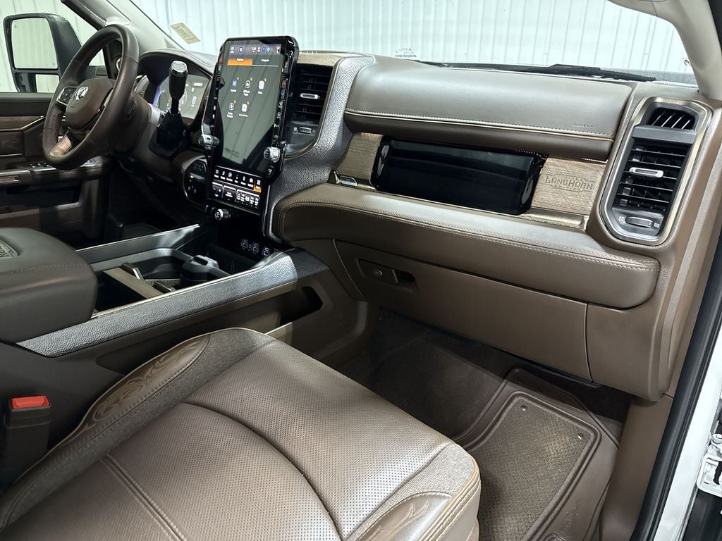 2025 RAM 3500 LimitedLimited Longhorn Mega Cab 4x4 6'4' Box