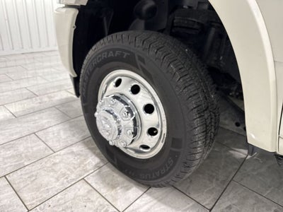 2021 RAM 3500 Limited Crew Cab 4x4 8' Box