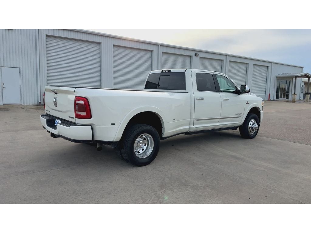 2021 RAM 3500 Limited Crew Cab 4x4 8' Box