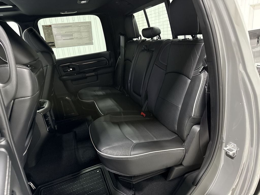 2026 RAM Ram 3500 RAM 3500 LIMITED CREW CAB 4X4 8' BOX