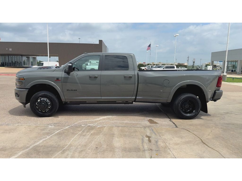 2026 RAM Ram 3500 RAM 3500 LIMITED CREW CAB 4X4 8' BOX
