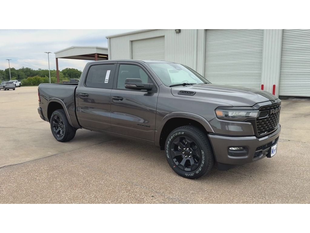 2026 RAM Ram 1500 RAM 1500 LONE STAR CREW CAB 4X4 5'7' BOX