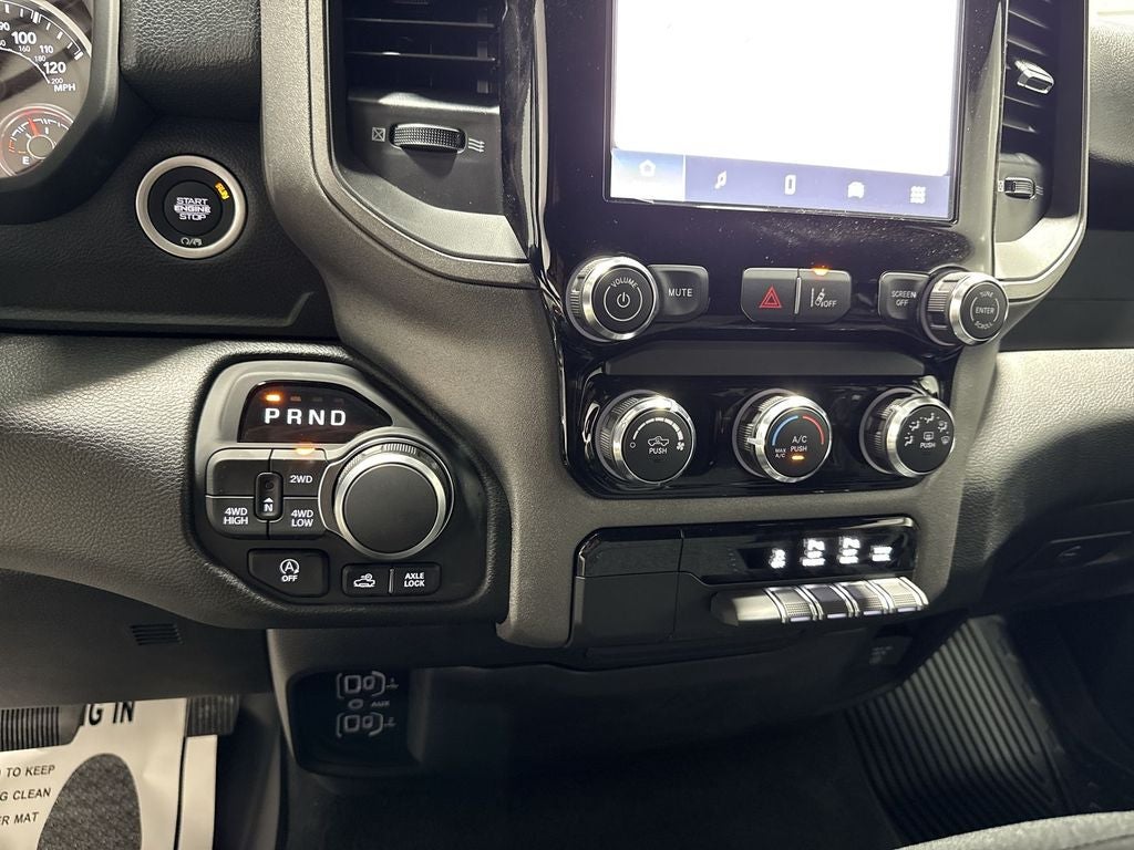 2026 RAM Ram 1500 RAM 1500 WARLOCK CREW CAB 4X4 5'7' BOX