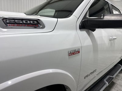 2022 RAM 2500 Laramie Crew Cab 4x4 6'4' Box