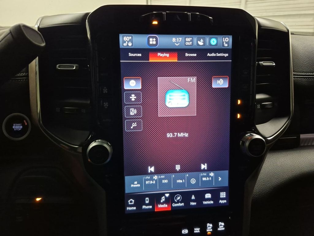 2024 RAM 2500 Laramie Crew Cab 4x4 6'4' Box