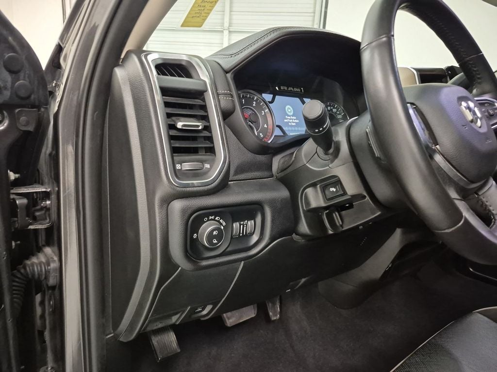 2024 RAM 2500 Laramie Crew Cab 4x4 6'4' Box