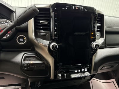 2024 RAM 2500 Laramie Crew Cab 4x4 6'4' Box