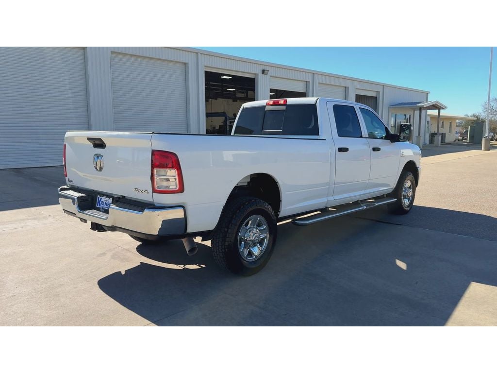 2023 RAM 2500 Tradesman Crew Cab 4x4 8' Box