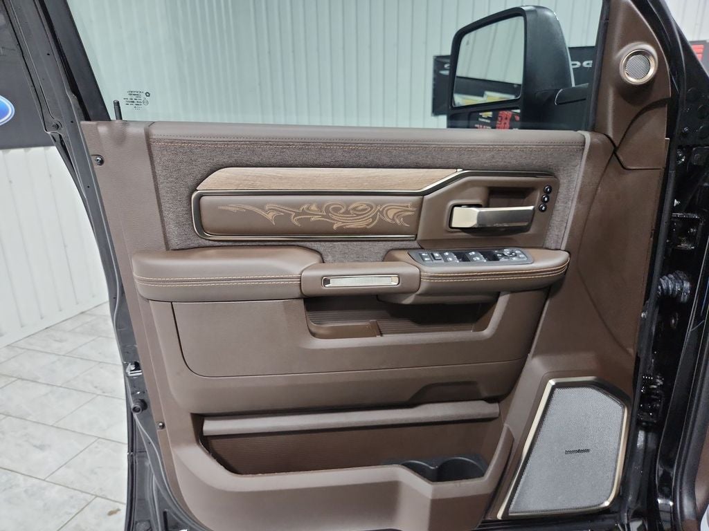 2025 RAM Ram 2500 RAM 2500 LIMITED LONGHORN MEGA CAB 4X4 6'4' BOX