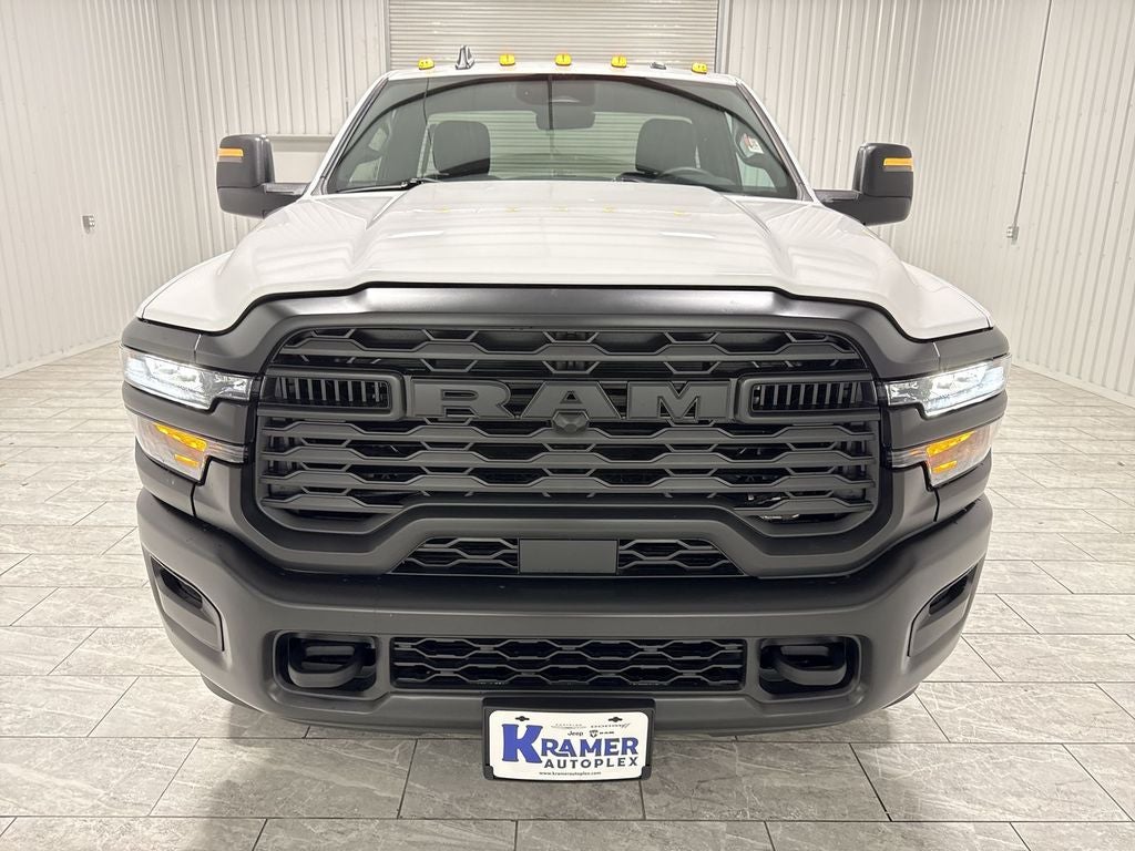 2026 RAM Ram 3500 Chassis Cab RAM 3500 TRADESMAN CHASSIS REGULAR CAB 4X4 60' CA