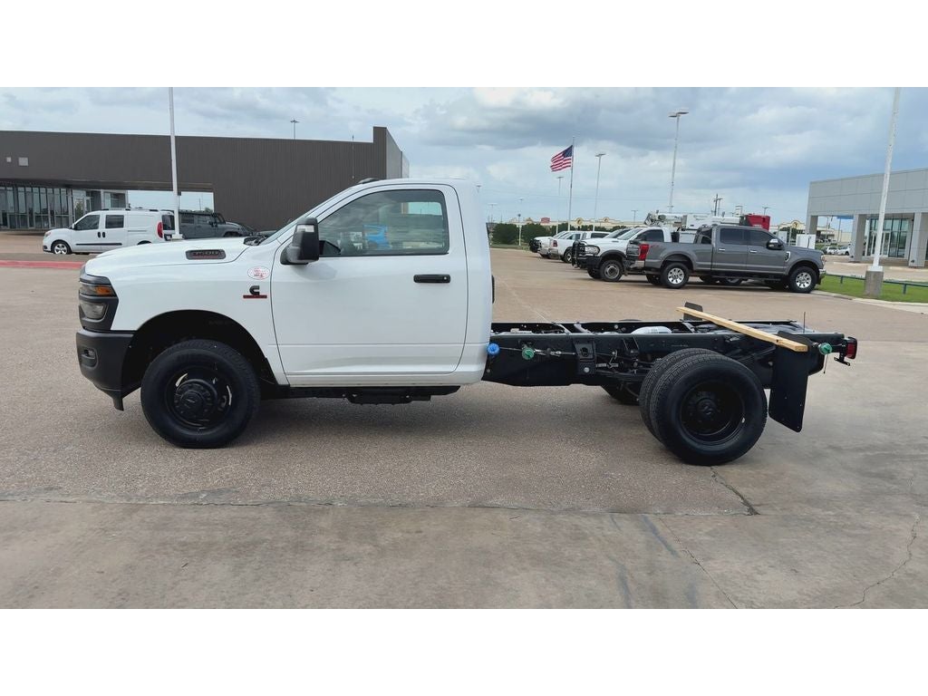 2026 RAM Ram 3500 Chassis Cab RAM 3500 TRADESMAN CHASSIS REGULAR CAB 4X4 60' CA