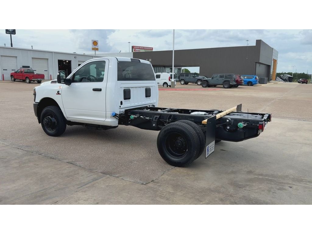 2026 RAM Ram 3500 Chassis Cab RAM 3500 TRADESMAN CHASSIS REGULAR CAB 4X4 60' CA