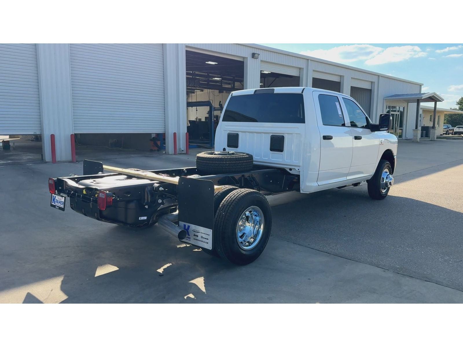 2027 RAM Ram 3500 Chassis Cab Tradesman