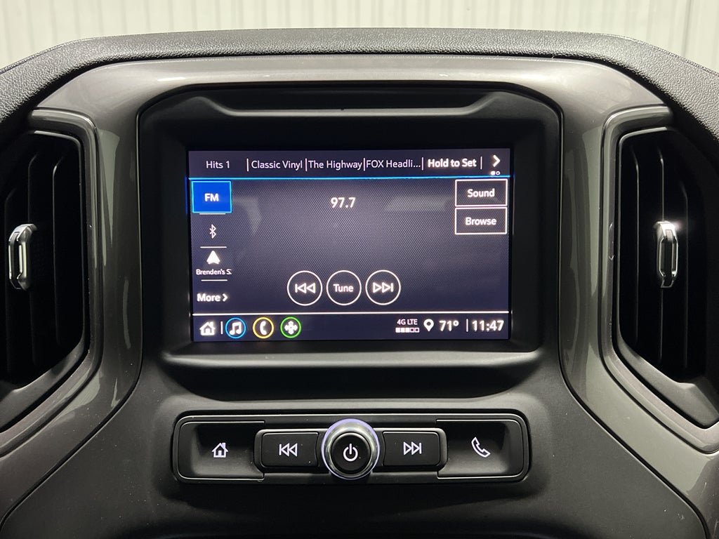 2023 Chevrolet Silverado Custom