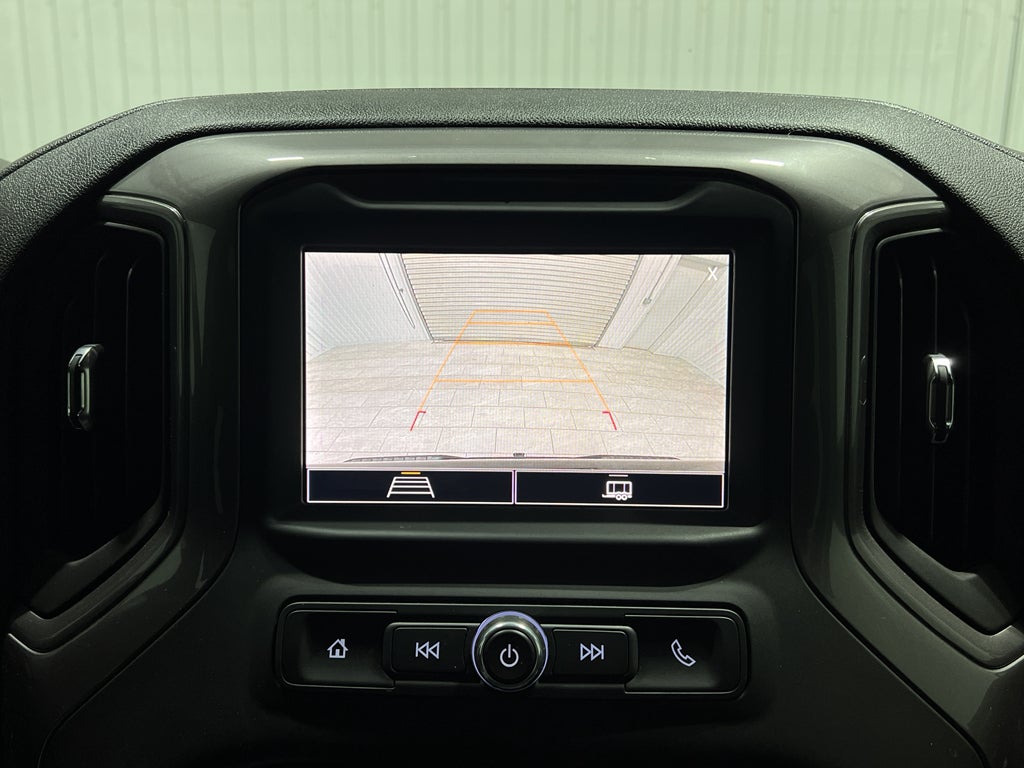 2023 Chevrolet Silverado Custom