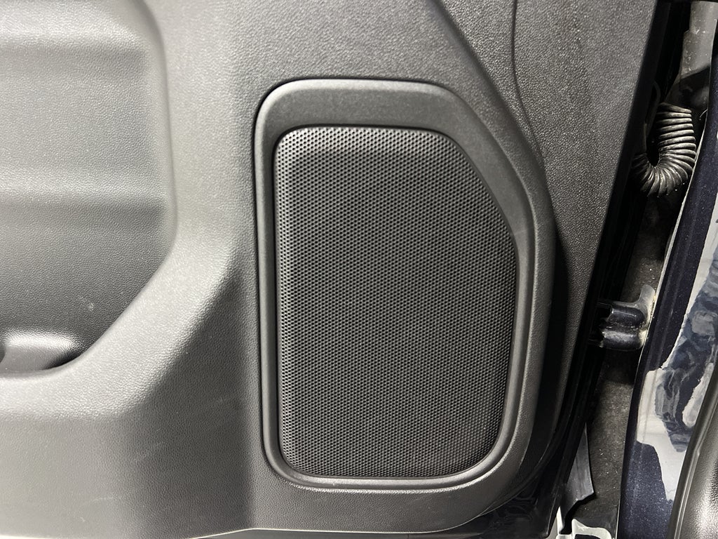 2023 Chevrolet Silverado Custom