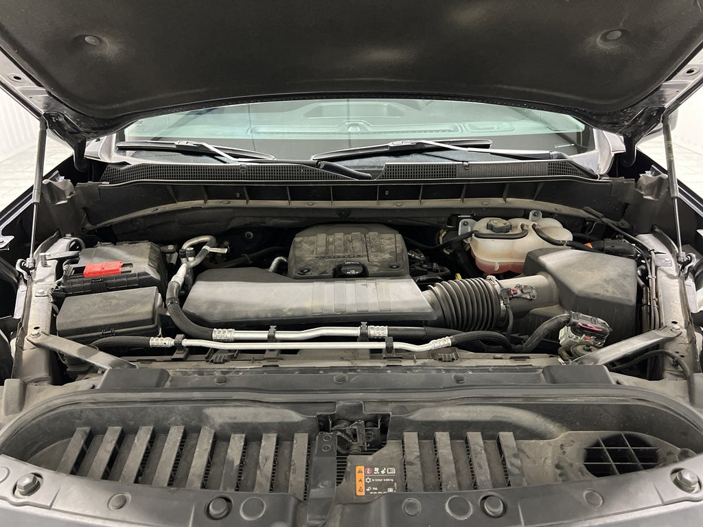 2023 Chevrolet Silverado Custom