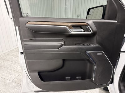 2023 Chevrolet Silverado 1500 4WD Crew Cab Standard Bed LT Trail Boss