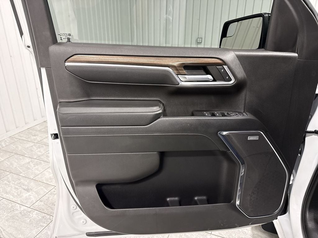 2023 Chevrolet Silverado 1500 4WD Crew Cab Standard Bed LT Trail Boss