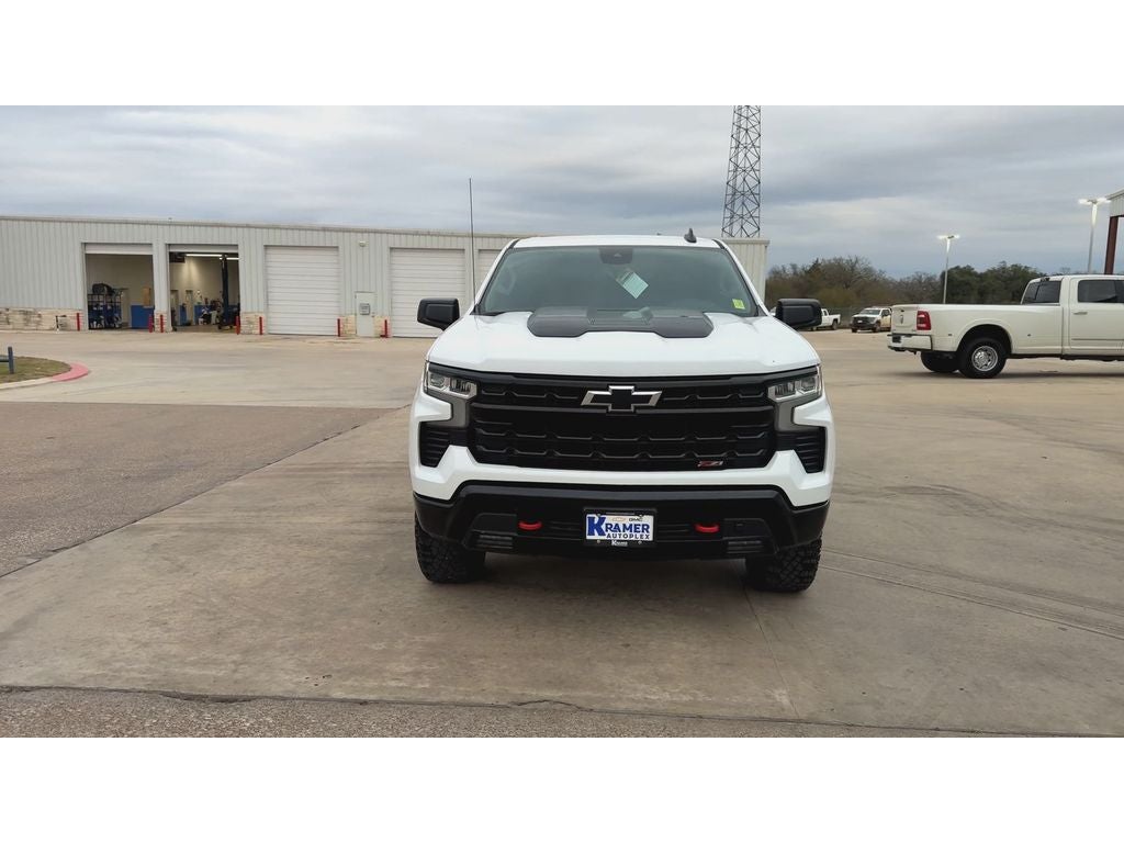 2023 Chevrolet Silverado 1500 4WD Crew Cab Standard Bed LT Trail Boss