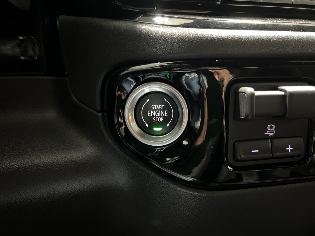 2024 Chevrolet Silverado ZR2