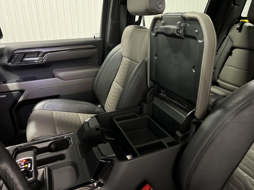 2023 Chevrolet Silverado ZR2