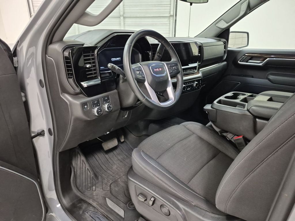 2024 GMC Sierra 1500 4WD Crew Cab Short Box SLE