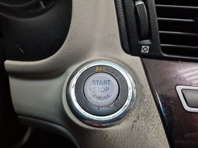 2015 INFINITI Q70L 5.6 (A7)