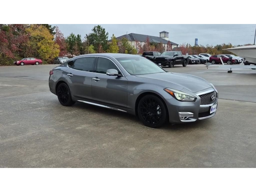 2015 INFINITI Q70L 5.6 (A7)