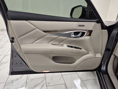 2015 INFINITI Q70L 5.6 (A7)