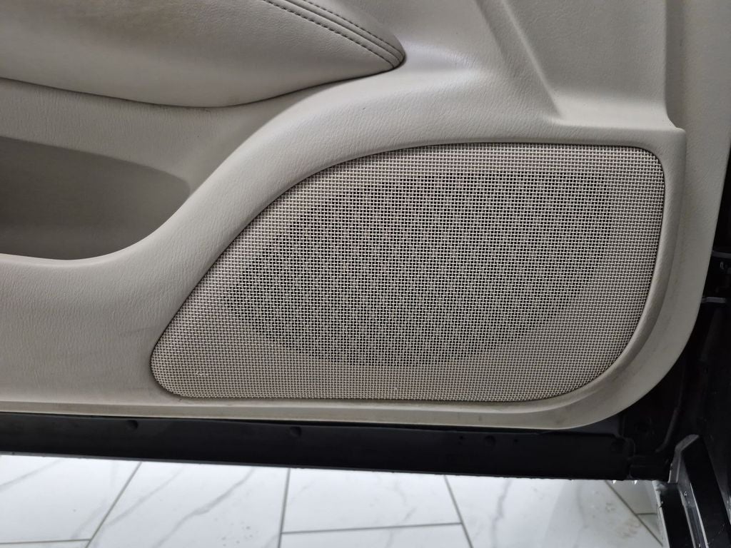 2015 INFINITI Q70L 5.6 (A7)