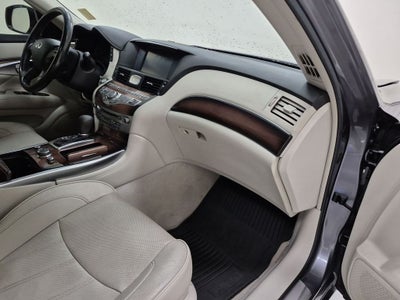 2015 INFINITI Q70L 5.6 (A7)