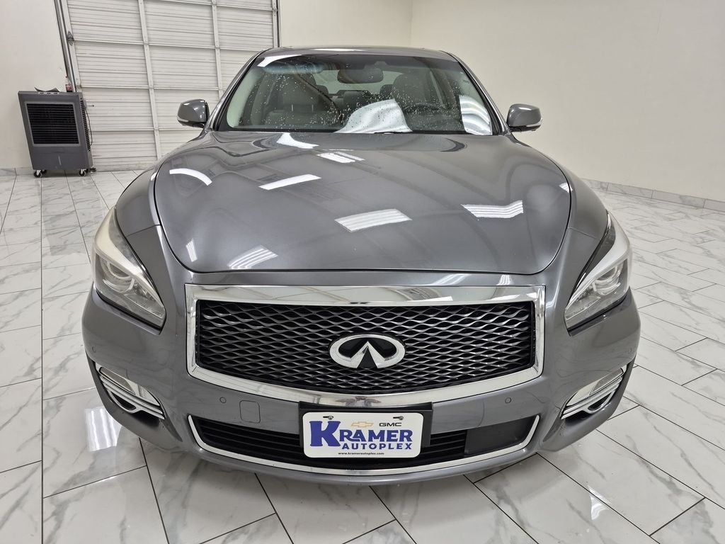 2015 INFINITI Q70L 5.6 (A7)
