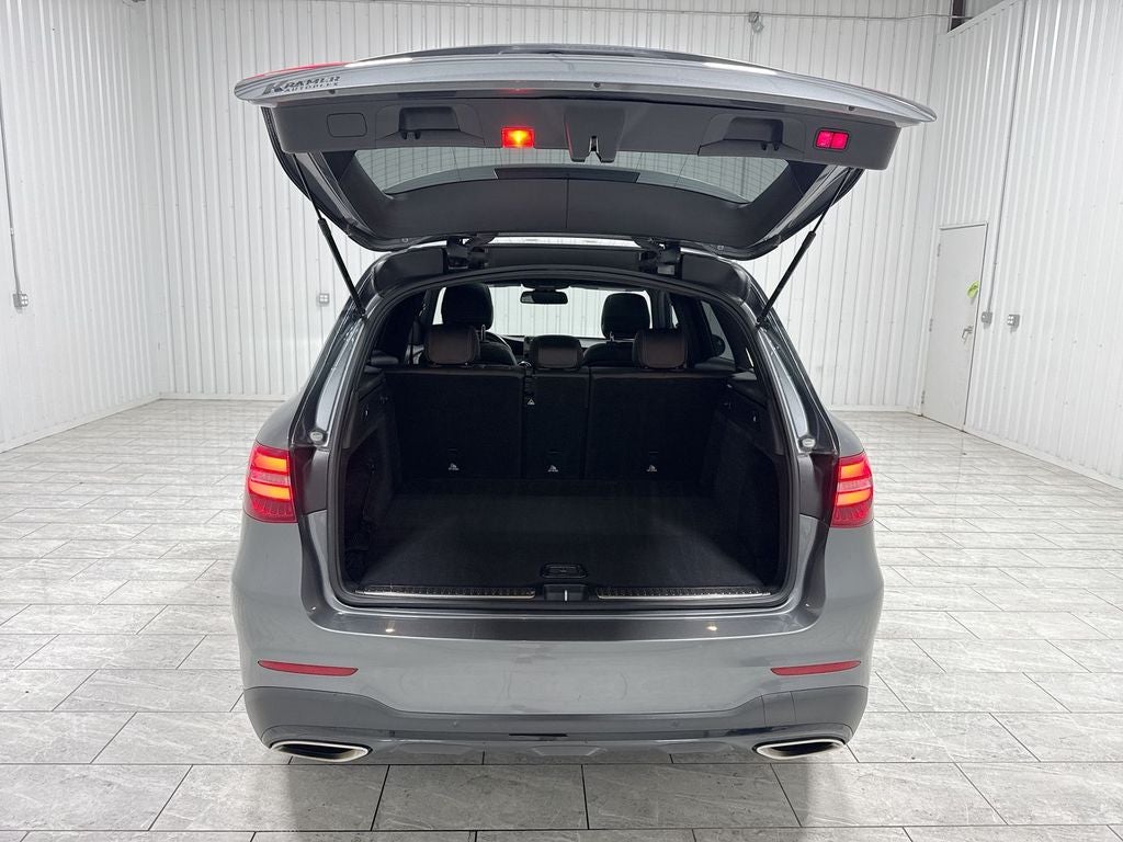 2019 Mercedes-Benz GLC 300 300