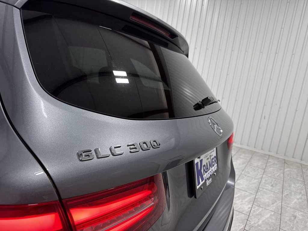 2019 Mercedes-Benz GLC 300 300