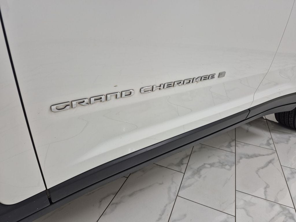 2023 Jeep Grand Cherokee Limited 4x2