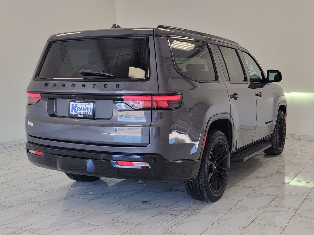 2022 Jeep Wagoneer Series II 4x2